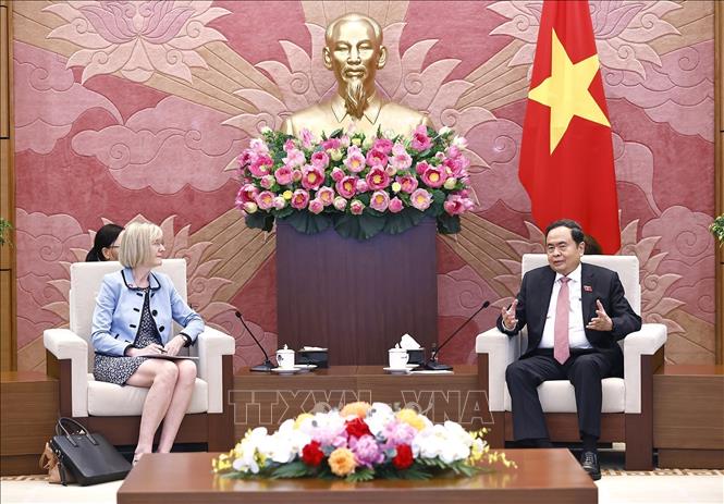 Chủ tịch Quốc hội Trần Thanh Mẫn tiếp Đại sứ Australia tại Việt Nam Gillian Bird. Ảnh: Doãn Tấn - TTXVN
