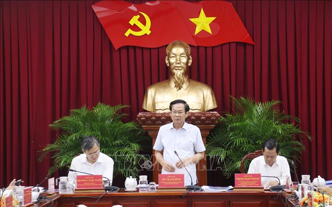 Ông Đỗ Thanh Bình, Ủy viên Trung ương Đảng, Bí thư Thành ủy Cần Thơ phát biểu. Ảnh: Ngọc Thiện- TTXVN