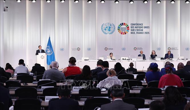 Thủ tướng Phạm Minh Chính phát biểu tại Phiên toàn thể Hội nghị Đại dương Liên hợp quốc lần thứ 3. Ảnh: Dương Giang-TTXVN 