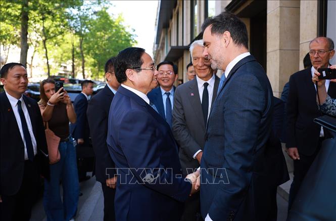 Thủ tướng Phạm Minh Chính đến dự Diễn đàn Doanh nghiệp Việt Nam – Pháp. Ảnh: Dương Giang-TTXVN
