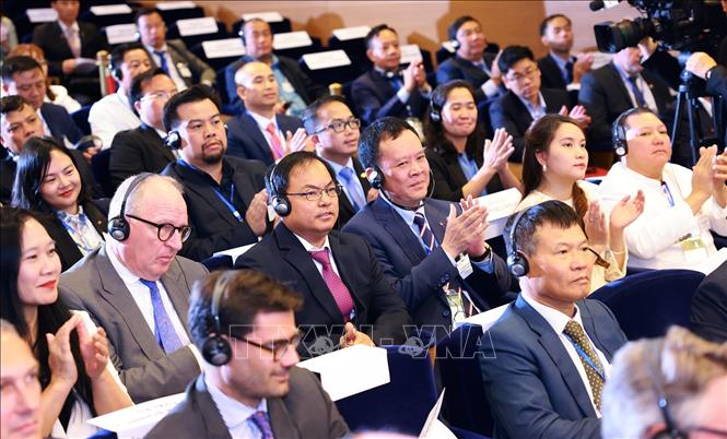 Các đại biểu tham dự Diễn đàn Doanh nghiệp Việt Nam – Pháp. Ảnh: Dương Giang-TTXVN

