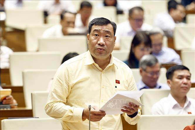 Đại biểu Quốc hội tỉnh Trà Vinh Thạch Phước Bình phát biểu. Ảnh: Doãn Tấn - TTXVN