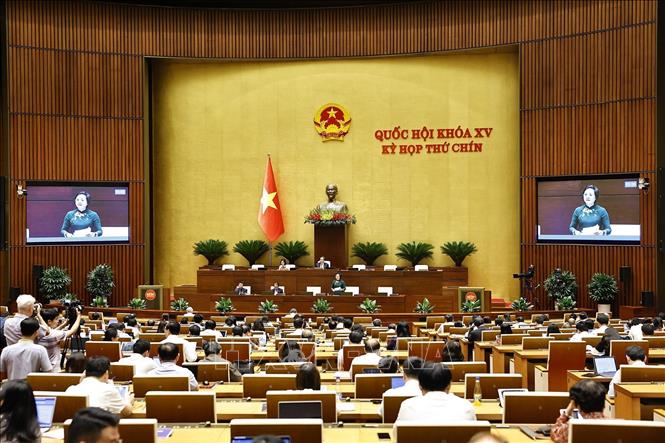 Bộ trưởng Bộ Nội vụ Phạm Thị Thanh Trà phát biểu giải trình, làm rõ một số vấn đề đại biểu Quốc hội nêu. Ảnh: Doãn Tấn - TTXVN