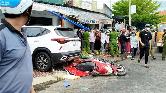 Hiện trường vụ tai nạn. Ảnh: Nguyễn Thanh - TTXVN