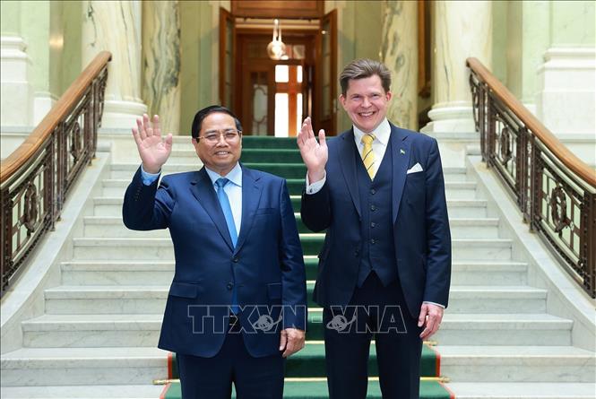 Thủ tướng Phạm Minh Chính hội kiến Chủ tịch Quốc hội Thụy Điển Andreas Norlén. Ảnh: Dương Giang-TTXVN
