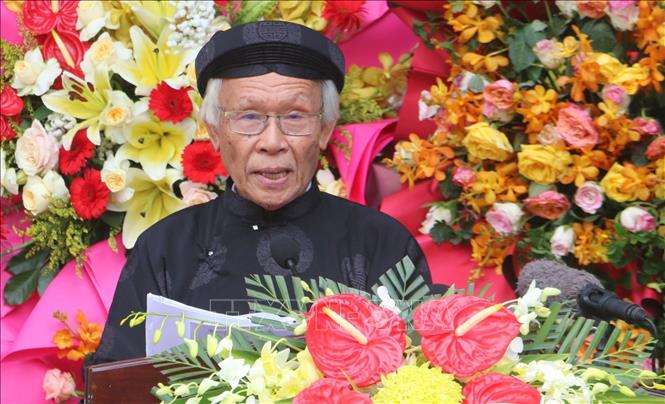 Ông Nguyễn Tấn Đạt, Trưởng ban Trị sự Trung ương Giáo hội Phật giáo Hòa Hảo phát biểu tại buổi lễ. Ảnh: Công Mạo-TTXVN