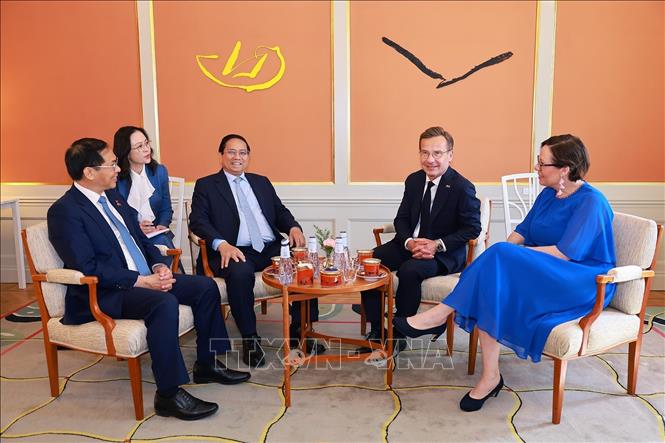 Thủ tướng Phạm Minh Chính hội đàm hẹp với Thủ tướng Thụy Điển Ulf Kristersson. Ảnh: Dương Giang-TTXVN
