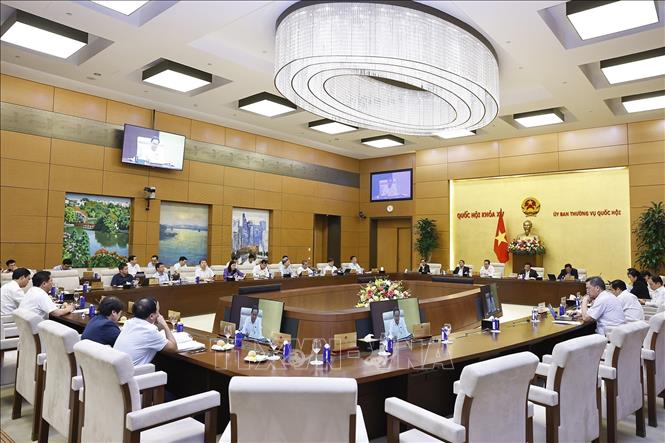Quang cảnh phiên họp. Ảnh: Doãn Tấn - TTXVN