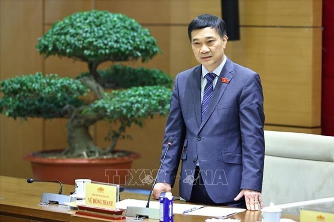 Phó Chủ tịch Quốc hội Vũ Hồng Thanh phát biểu. Ảnh: Minh Đức – TTXVN