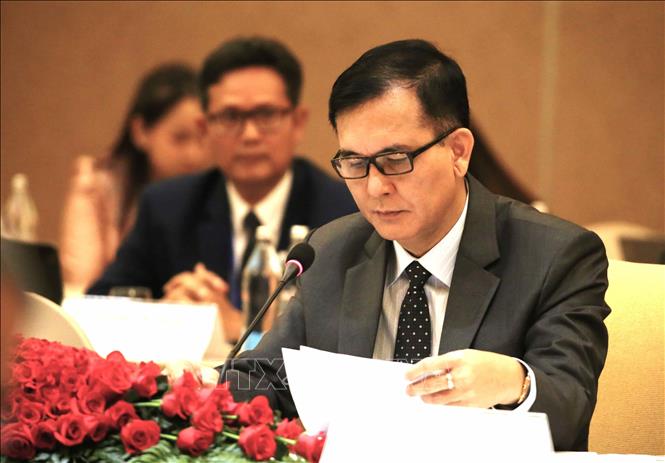 Ông Lam Chea, Bộ trưởng phụ trách Ban Thư ký biên giới, dẫn đầu đoàn Campuchia tham dự cuộc họp JBC. Ảnh: Huỳnh Thảo - P/v TTXVN tại Campuchia
