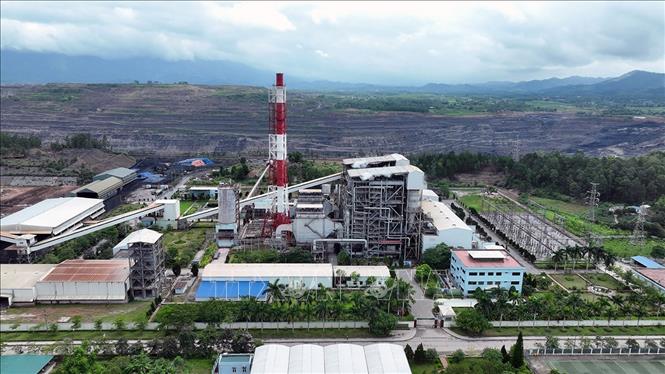 Nhà máy nhiệt điện Na Dương, thị trấn Na Dương, huyện Lộc Bình (Lạng Sơn). Ảnh: Vũ Sinh - TTXVN