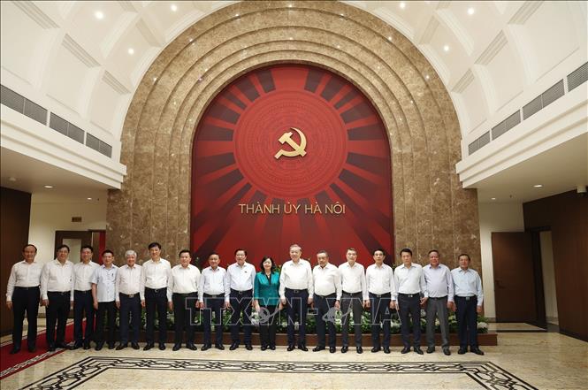 Tổng Bí thư Tô Lâm và các đại biểu. Ảnh: TTXVN