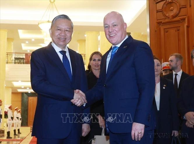 Tổng Bí thư Tô Lâm tiếp Thủ tướng New Zealand Christopher Luxon - Chủ tịch Đảng Quốc gia New Zealand trong chuyến thăm chính thức Việt Nam và dự Diễn đàn Tương lai ASEAN lần thứ hai (26/02/2025). Ảnh: Thống Nhất – TTXVN