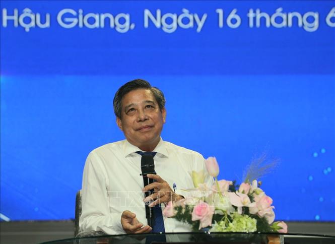 Ông Đồng Văn Thanh, Bí thư Tỉnh ủy, Chủ tịch HĐND tỉnh Hậu Giang phát biểu tại chương trình. Ảnh: Duy Khương - TTXVN