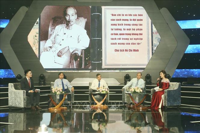 Các diễn giả tại chương trình. Ảnh: Duy Khương - TTXVN

