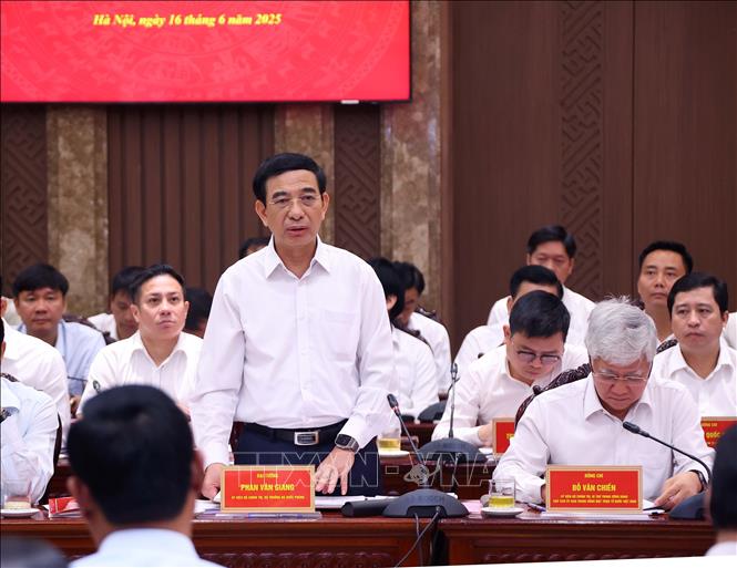 Đại tướng Phan Văn Giang, Bộ trưởng Bộ Quốc phòng phát biểu. Ảnh: Văn Điệp – TTXVN