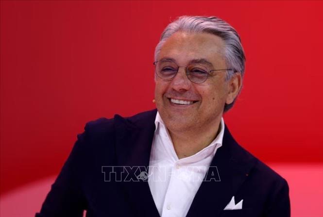 CEO Tập đoàn sản xuất ô tô Pháp Renault, ông Luca de Meo dự một hội nghị về công nghệ ở Paris, ngày 11/6/2025. Ảnh: REUTERS/TTXVN