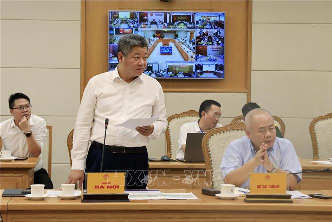 Phó Chủ tịch UBND thành phố Hà Nội Nguyễn Mạnh Quyền phát biểu. Ảnh: TTXVN phát