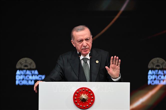 Tổng thống Thổ Nhĩ Kỳ Recep Tayyip Erdogan phát biểu tại một sự kiện ở Antalya. Ảnh: THX/TTXVN