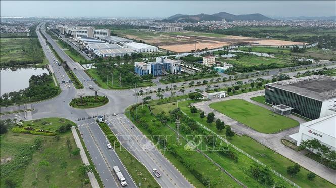 Khu Công nghiệp VSIP Hải Phòng có diện tích 1.600ha, tổng vốn đầu tư là 1 tỷ USD. Ảnh: Vũ Sinh - TTXVN