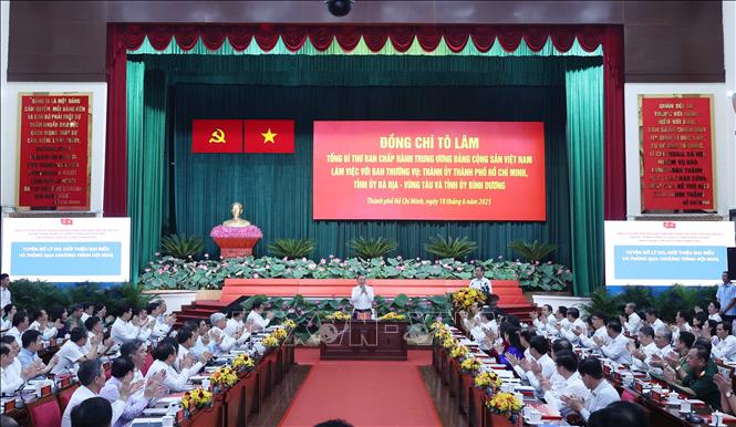 Tổng Bí thư Tô Lâm chủ trì buổi làm việc. Ảnh: Thống Nhất – TTXVN
