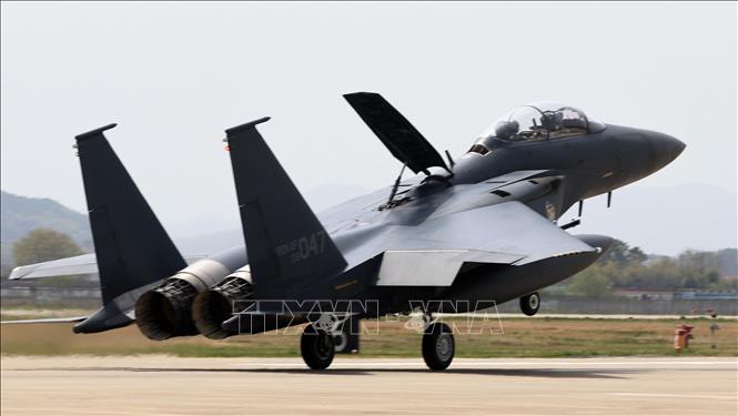(Tư liệu) Máy bay tiêm kích F-15K của Hàn Quốc. Ảnh: Yonhap/TTXVN