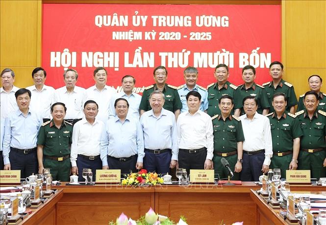 Tổng Bí thư Tô Lâm, Bí thư Quân uỷ Trung ương và các đại biểu. Ảnh: Thống Nhất – TTXVN