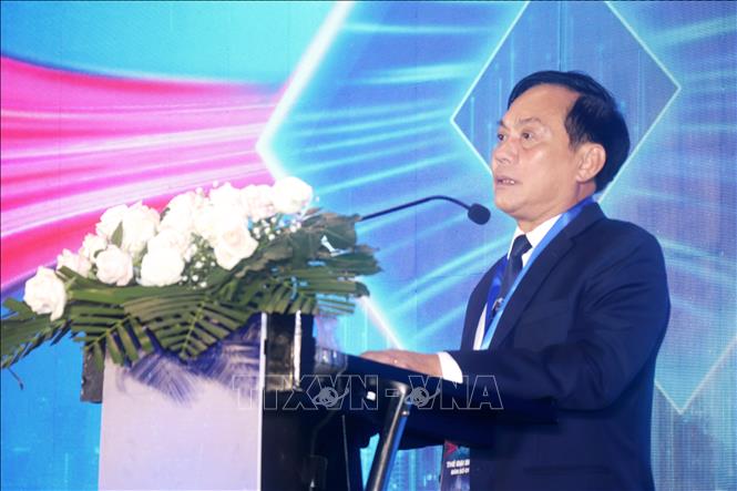 Phó Chủ tịch UBND thành phố Cần Thơ, ông Nguyễn Ngọc Hè cho biết trong tổng số 11.000 doanh nghiệp nhỏ và vừa của địa phương thì có đến 95% doanh nghiệp có nhu cầu chuyển đổi số. Ảnh: Thu Hiền - TTXVN