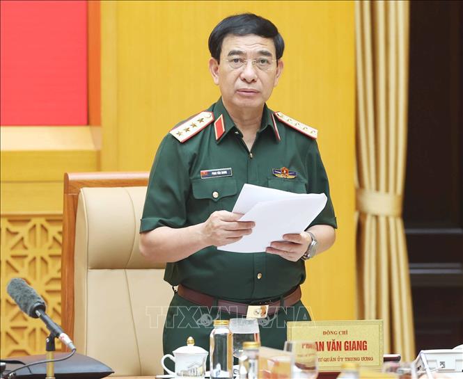 Đại tướng Phan Văn Giang, Uỷ viên Bộ Chính trị, Phó Bí thư Quân uỷ Trung ương, Bộ trưởng Bộ Quốc phòng phát biểu. Ảnh: Thống Nhất – TTXVN