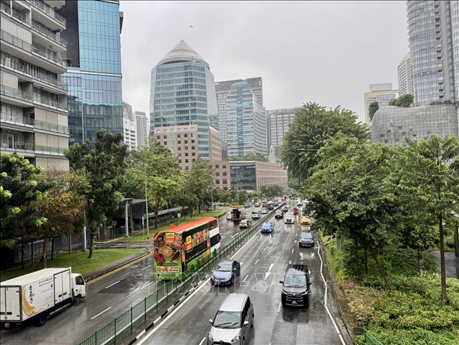 Singapore thúc đẩy phương tiện công cộng để giảm tải lưu lượng giao thông. Ảnh: Đỗ Vân-PV TTXVN tại Singapore