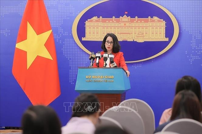 Spokesperson of the Ministry of Foreign Affairs Pham Phu Hang at the ministry’s regular press briefing. VNA Photo: An Đăng