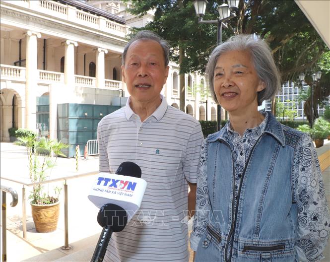 Nhà nghiên cứu Lý Minh Hán trả lời phỏng vấn của phóng viên TTXVN. Ảnh: Xuân Vịnh – PV TTXVN tại Trung Quốc