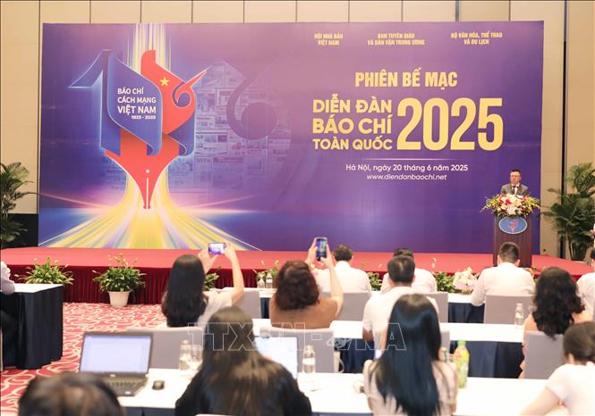 Quang cảnh lễ bế mạc diễn đàn Báo chí toàn quốc năm 2025. Ảnh: Thành Phương- TTXVN