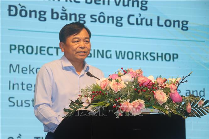 Thứ trưởng Bộ Nông nghiệp và Môi trường, ông Nguyễn Hoàng Hiệp kỳ vọng Liên minh các cơ quan nghiên cứu Đồng bằng sông Cửu Long sẽ góp phần chuyển đổi xanh và bền vững Vùng. Ảnh: Thu Hiền - TTXVN