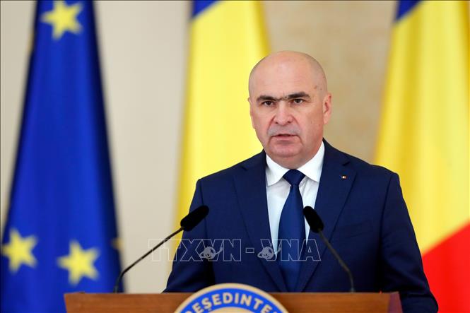 Ông Ilie Bolojan phát biểu sau khi được bổ nhiệm làm Thủ tướng Romania, tại Bucharest, Romania, ngày 20/6/2025. Ảnh: THX/TTXVN