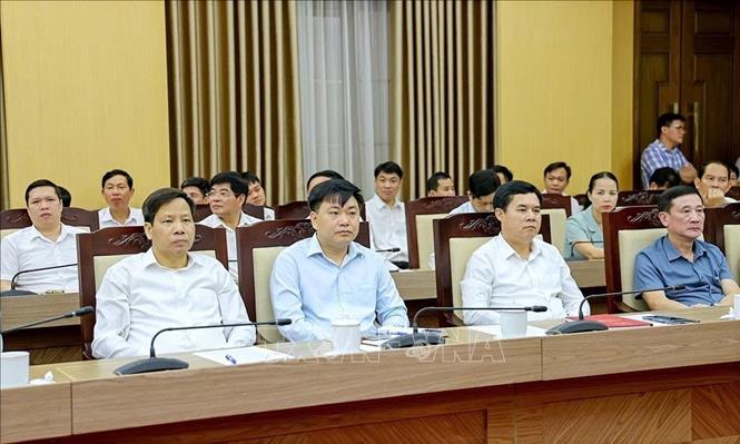 Thường trực Đảng ủy các xã, phường thành lập mới của Vĩnh Phúc tại buổi gặp mặt. Ảnh: Hoàng Hùng -TTXVN
