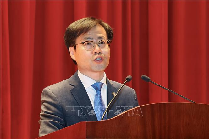 Trưởng đoàn đàm phán thương mại Hàn Quốc Yeo Han Koo phát biểu tại một sự kiện ở Seiong, ngày 13/6/2025. Ảnh: Yonhap/TTXVN