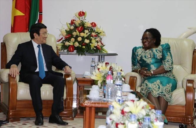 Chủ tịch nước Trương Tấn Sang gặp Chủ tịch Quốc hội Mozambique Veranica Mucamo trong chuyến thăm cấp Nhà nước tới Cộng hòa Mozambique (Maputo, 12/3/2016). Ảnh: Nguyễn Khang – TTXVN
