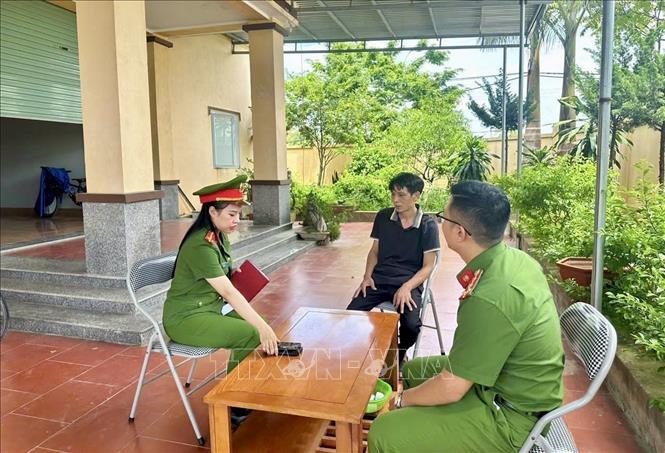 Phòng Cảnh sát kinh tế Công an tỉnh Thanh Hoá làm việc với Công ty Cổ phần chế biến thủy sản Thanh Hóa để xác minh thông tin vụ việc. Ảnh: cơ quan công an cung cấp
