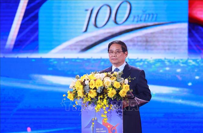 Thủ tướng Phạm Minh Chính phát biểu chỉ đạo tại Lễ trao Giải Báo chí Quốc gia lần thứ 19 – năm 2024. Ảnh: Dương Giang-TTXVN
