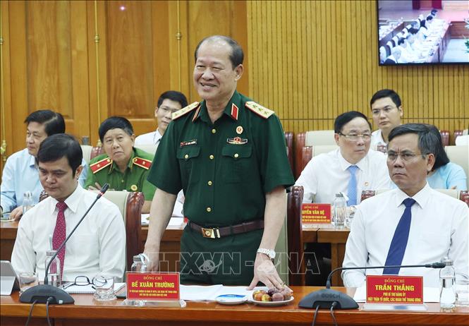 Đồng chí Bế Xuân Trường, Uỷ viên Ban Thường vụ Đảng ủy Mặt trận Tổ quốc, các đoàn thể Trung ương, Chủ tịch Hội Cựu chiến binh Việt Nam phát biểu. Ảnh: Thống Nhất – TTXVN