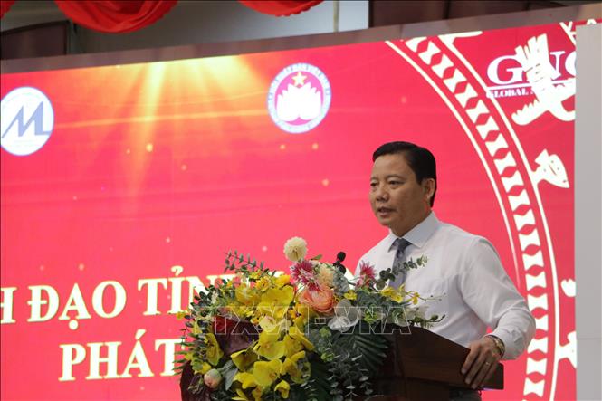 Ông Phạm Tấn Hòa -Phó Chủ tịch UBND tỉnh Long An, phát biểu tại buổi Hội thảo. Ảnh: Thanh Bình -TTXVN