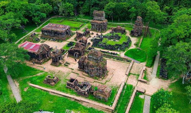 Đền thờ tại Mỹ Sơn được các vương triều Chămpa xây dựng để thờ chính vị thần vua của mình. Ảnh: Thanh Tùng - TTXVN