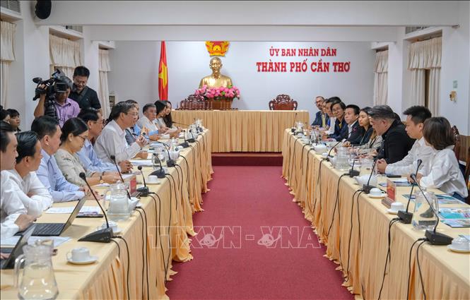 Quang cảnh buổi làm việc. Ảnh: Thanh Liêm - TTXVN