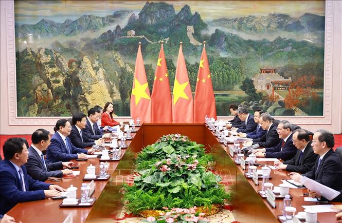 Thủ tướng Phạm Minh Chính hội đàm với Thủ tướng Trung Quốc Lý Cường. Ảnh: Dương Giang-TTXVN
