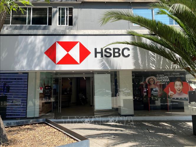Chi nhánh của Ngân hàng HSBC tại thủ đô Mexico City, một trong những tập đoàn ngân hàng đa quốc gia đầu tư đáng kể vào Mexico trong nhiều năm qua. Ảnh: Phương Lan - PV TTXVN tại Mexico