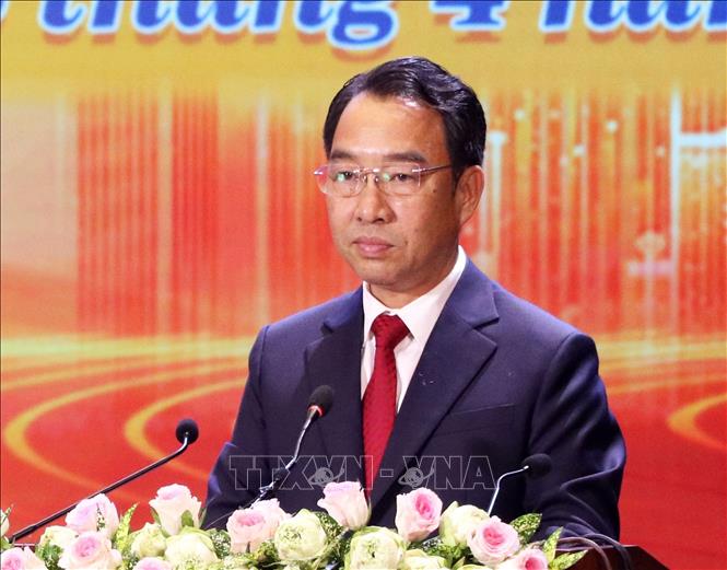 Ông Lữ Quang Ngời, Phó Bí thư Tỉnh ủy Vĩnh Long (mới) nhiệm kỳ 2020 - 2025 giữ chức vụ Chủ tịch Ủy ban nhân dân tỉnh Vĩnh Long (mới) nhiệm kỳ 2021 - 2026. Ảnh: Phạm Minh Tuấn-TTXVN