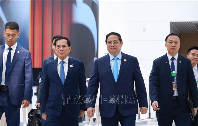 Thủ tướng Phạm Minh Chính đến dự Phiên khai mạc Hội nghị thường niên các nhà tiên phong lần thứ 16 của Diễn đàn Kinh tế Thế giới (WEF 16 Thiên Tân 2025). Ảnh: Dương Giang-TTXVN
