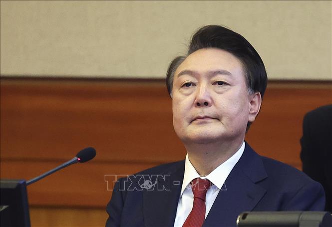 Cựu Tổng thống Hàn Quốc Yoon Suk Yeol tại Tòa án Hiến pháp ở Seoul ngày 21/1/2025. Ảnh: Kyodo/TTXVN