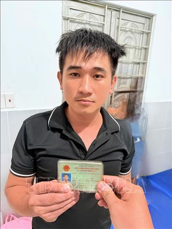 Các đối tượng liên quan bị khởi tố về hành vi lừa đảo chiếm đoạt tài sản. Ảnh: TTXVN phát